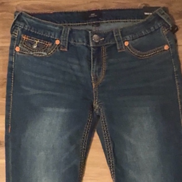 TRUE RELIGION NWT JOEY LOW RISE
FLARE JEANS Sz.28 MSRP $239 - Picture 13 of 14